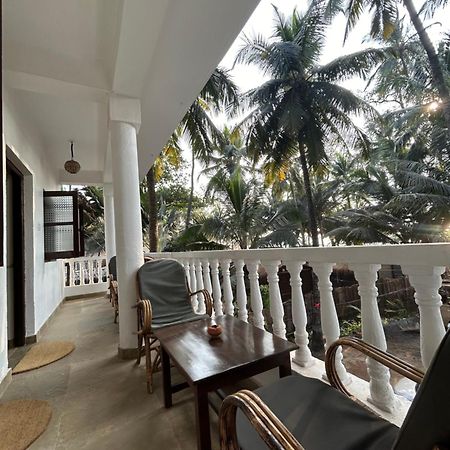 Silent Beach Resort Mandrem Exterior photo