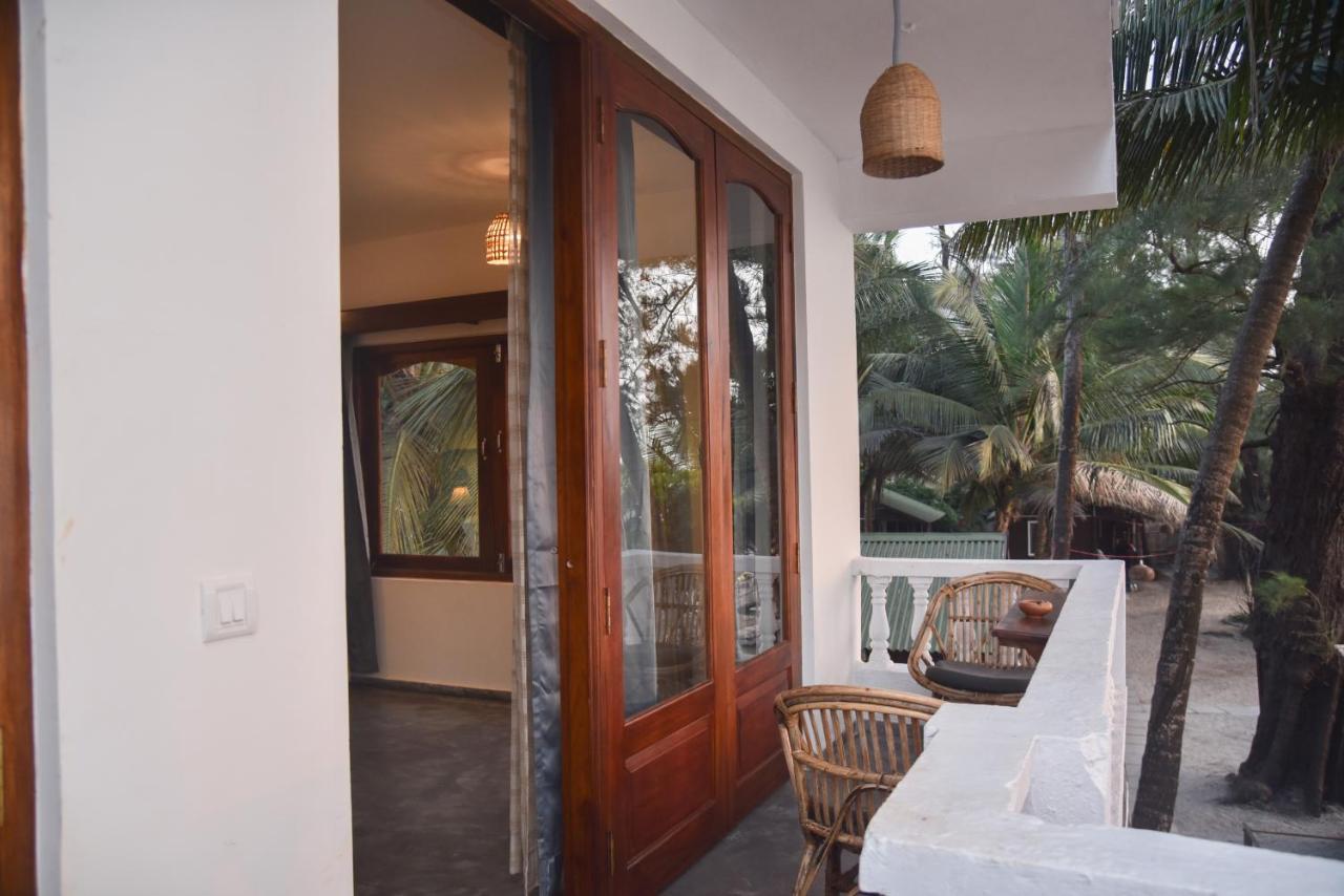 Silent Beach Resort Mandrem Exterior photo