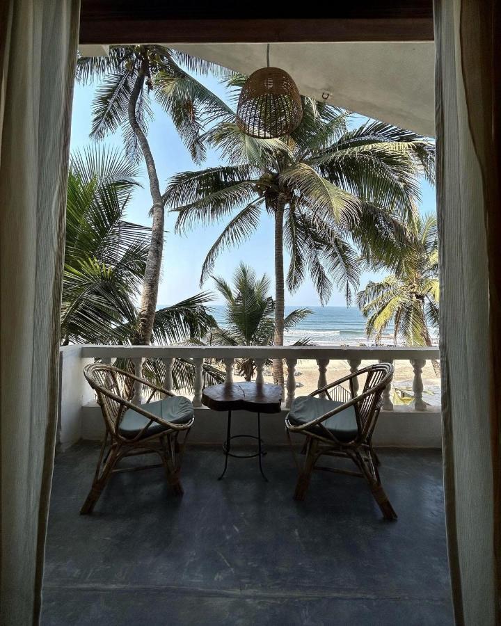 Silent Beach Resort Mandrem Exterior photo